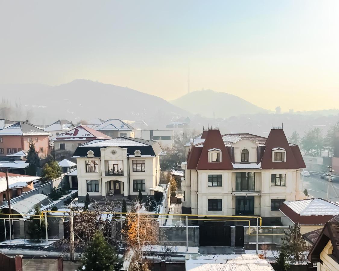 East Palace Hotel Almaty Exterior foto
